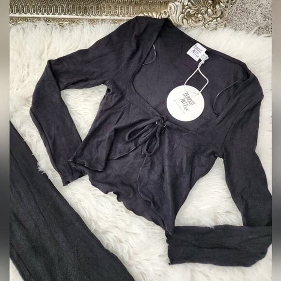 Princess Polly Iris set. Black. Matching Set. Good Stretch. Size 6. New - Picture 4 of 11